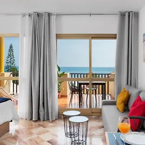 https://romana-playa-marbella-vistas-al-mar.1costadelsol.com